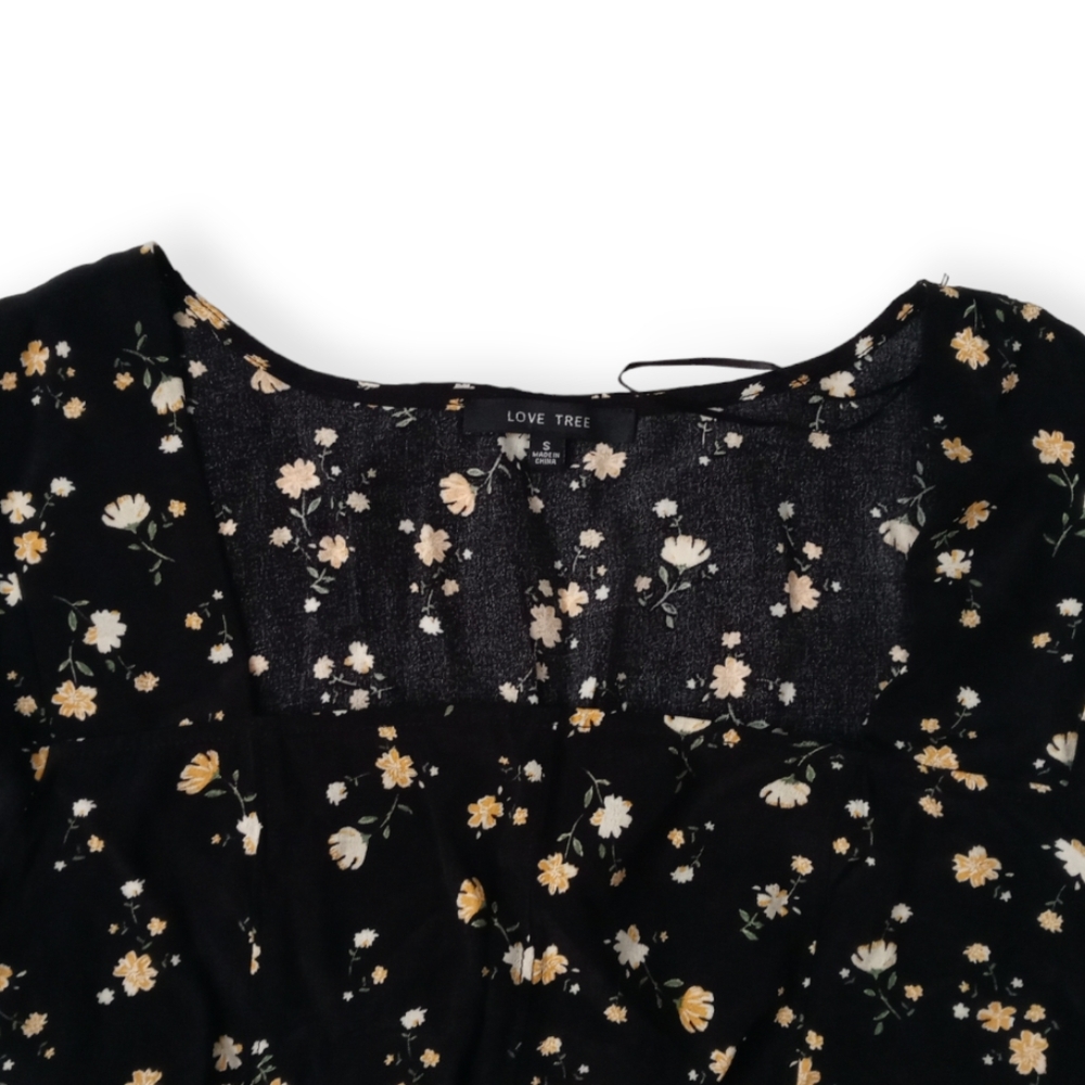 NWOT- LOVE TREE CROPPED LONG SLEEVE BLOUSE. SIZE S. COLOR BlACK, YELLOW - Picture 15 of 15